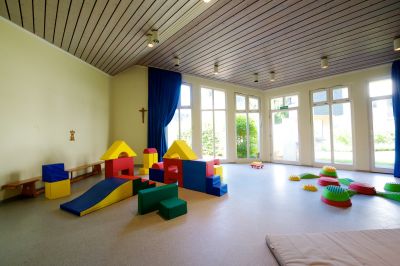 Turnraum | Katholischer Kindergarten Sankt Katharina